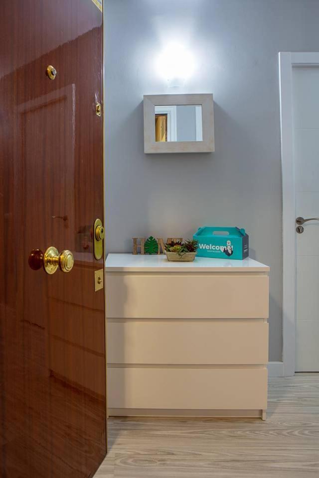 Lovely 3 Bedroom Apartment Next To Fuencarral Madrid Exterior photo